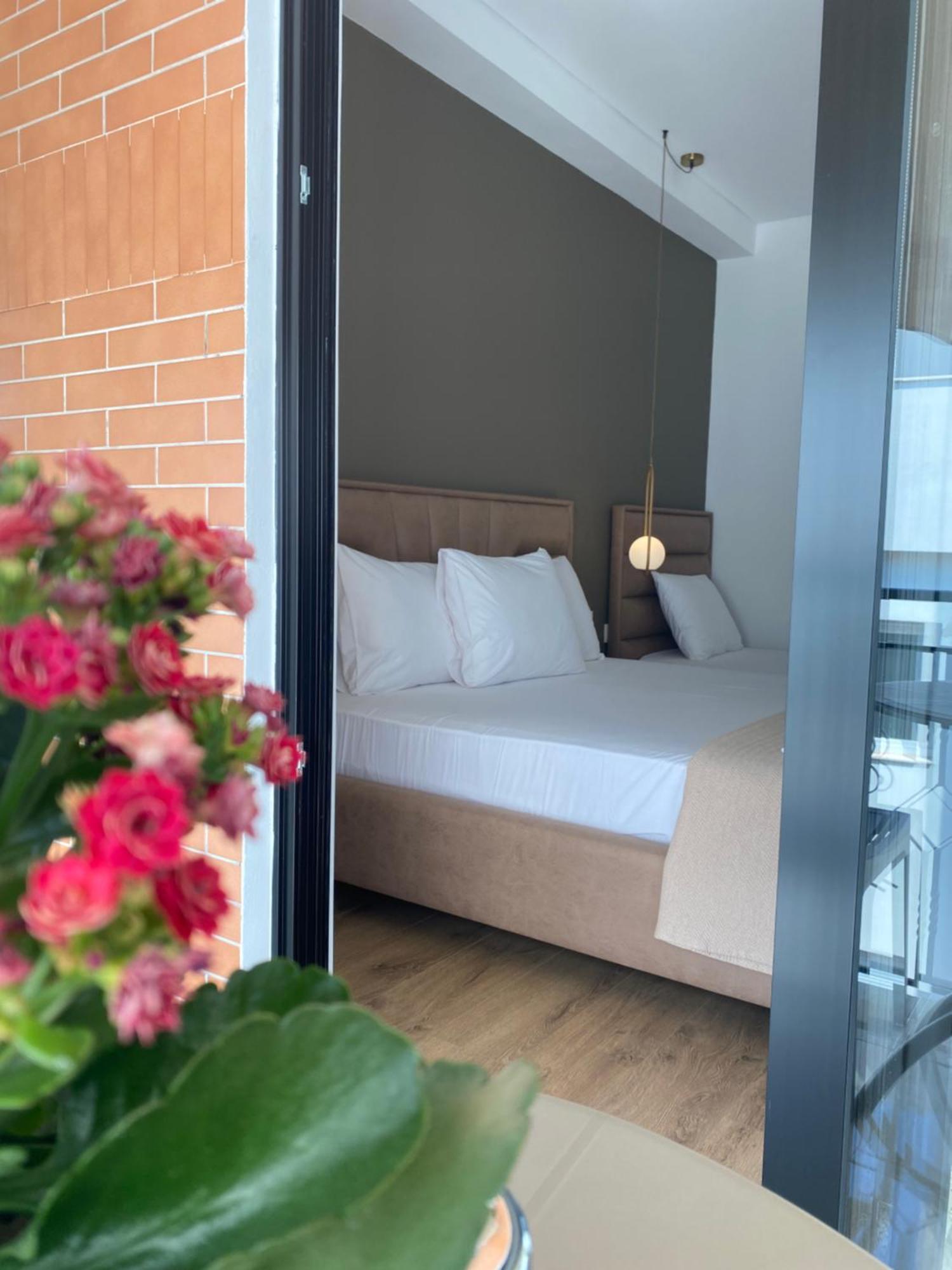 Augusto Rooms Sarandë Exteriör bild