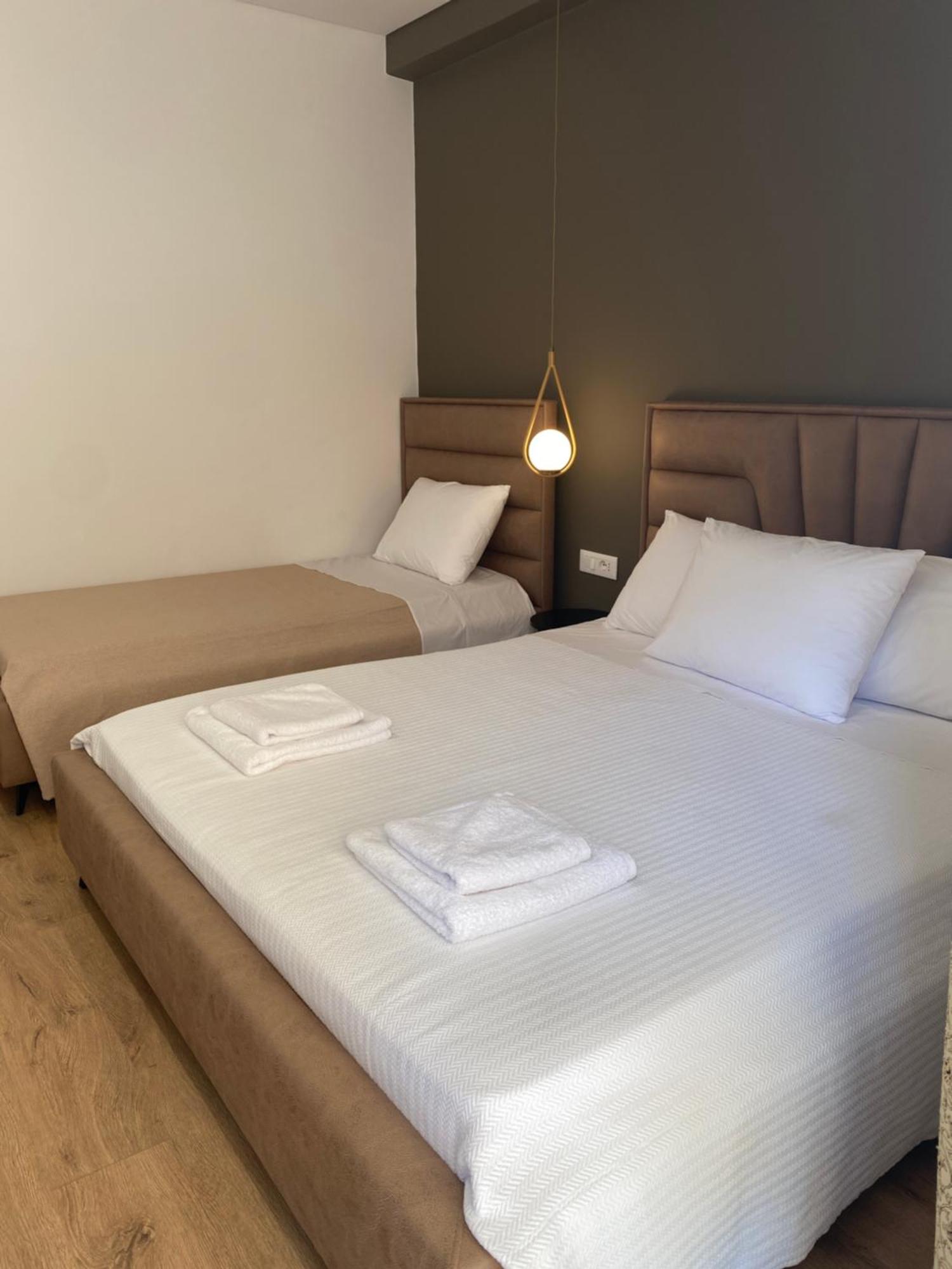 Augusto Rooms Sarandë Exteriör bild
