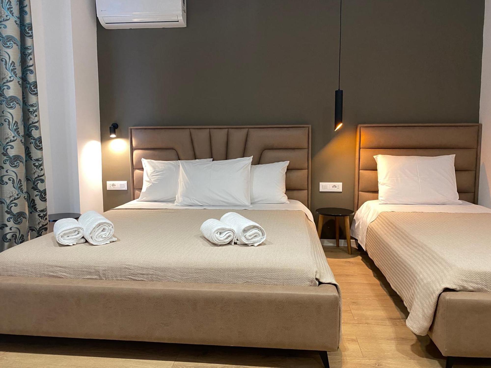 Augusto Rooms Sarandë Exteriör bild